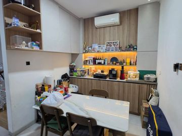 Rumah Modern Permata Biru Kelapa Gading 6x20 120m2 3KT SHM Rapi