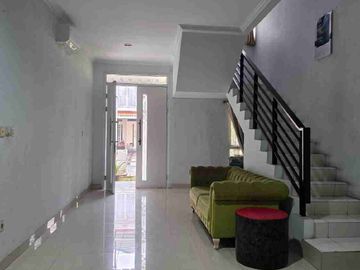 Rumah Lebar 7 Full Furnished Sudah Renov di Cluster Awal Summarecon Bekasi
