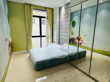 Jual / Sewa Rumah Navapark BSD - Kontemporer Interior Premium