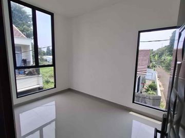 Rumah Baru Dekat Stasiun Pondok Ranji Ciputat Timur Tangsel