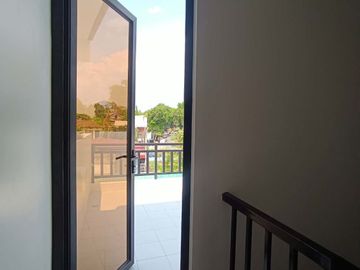 For Sale! Brandnew Townhouse in East Fairview with Roofdeck -AJCF