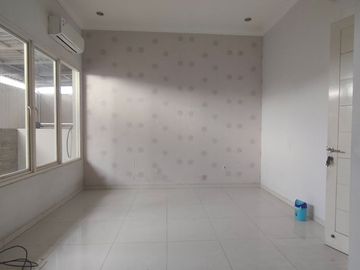Dijual Rumah Pantai Mentari SEMI FURNISH