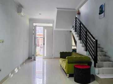 Dijual Cluster Palm Summarecon Bekasi Full Renov Furnish