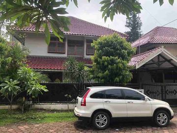 DIJUAL RUMAH DARMO SIAP HUNI MURAH 2 LANTAI JUAL CEPAT PINDAH KOTA