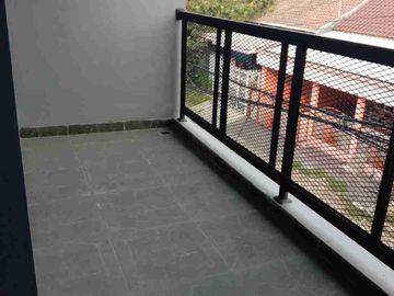 Jual Cepat Murah Rumah Baru di Harapan Indah,  2 lantai full Hanya 950jt nego