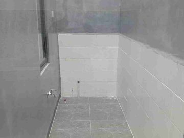 Jual Cepat Murah Rumah Baru di Harapan Indah,  2 lantai full Hanya 950jt nego