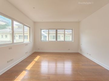 Repriced! 5BR House and Lot For Sale in New Manila, Quezon City