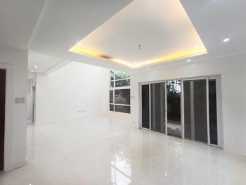 Repriced! 5BR House and Lot For Sale in New Manila, Quezon City