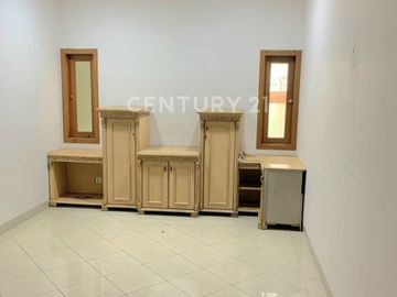 Rumah Mewah di Pondok Kelapa Jakarta Timur – LT 496m², SHM, 2 Lantai, Semi Furnished, Bebas Banjir