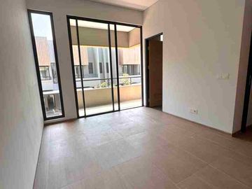 Disewakan Rumah Brand New Terravia Bsd