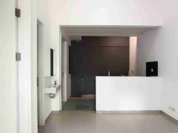 Rumah second dalam cluster U-Ville Bintaro Tangsel