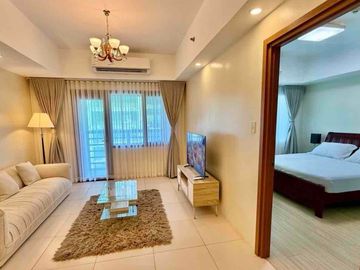 For Lease/Rent One(1) bedroom with balcony - Icon Plaza BGC, Taguig