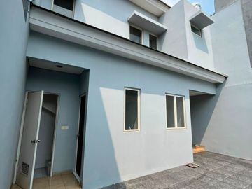 Hunian Nyaman dengan 2 Lantai di Jakarta Garden City, di Cluster North Mississippi (030)