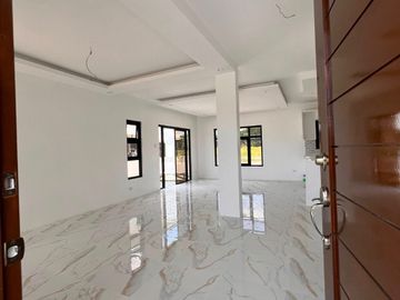 5-Bedroom House & Lot for Sale | Saddle & Clubs, Cavite City