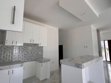 5-Bedroom House & Lot for Sale | Saddle & Clubs, Cavite City
