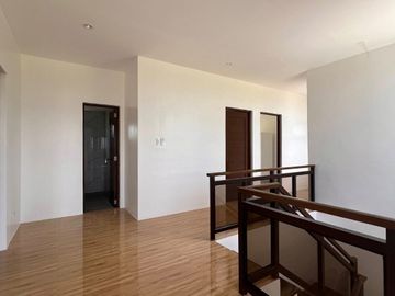 5-Bedroom House & Lot for Sale | Saddle & Clubs, Cavite City