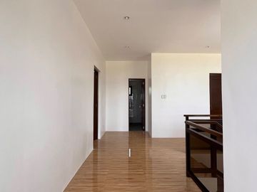 5-Bedroom House & Lot for Sale | Saddle & Clubs, Cavite City