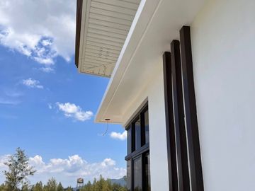 5-Bedroom House & Lot for Sale | Saddle & Clubs, Cavite City