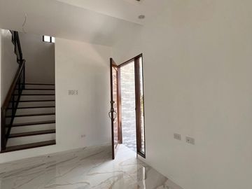 5-Bedroom House & Lot for Sale | Saddle & Clubs, Cavite City