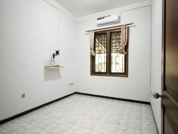 Rumah Bumi Marina Emas Timur Cocok Buat Kos Kosan , Hadap Selatan