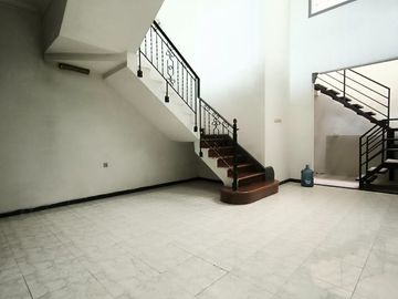 Rumah Bumi Marina Emas Timur Cocok Buat Kos Kosan , Hadap Selatan