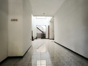 Rumah Bumi Marina Emas Timur Cocok Buat Kos Kosan , Hadap Selatan