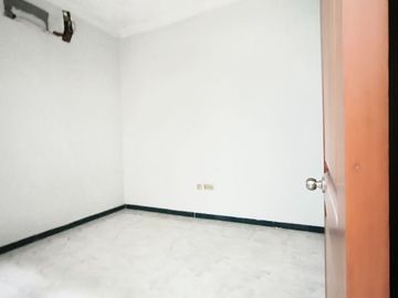 Rumah Bumi Marina Emas Timur Cocok Buat Kos Kosan , Hadap Selatan