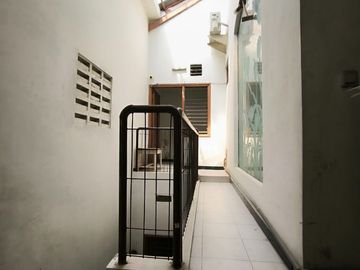 Rumah Bumi Marina Emas Timur Cocok Buat Kos Kosan , Hadap Selatan