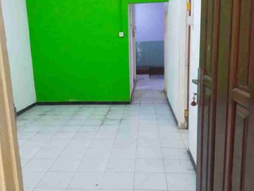 RUMAH ISTIMEWA REWWIN WARU SIDOARJO