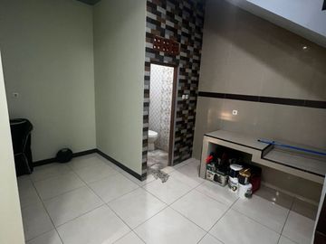 Dijual rumah cantik terawat langsung huni, di Bekasi Selatan