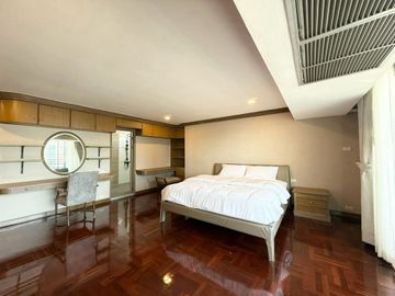 🚩For Rent/Sale🚩Condo Wattana Heights, 3 bedrooms, Near MRT Sukhumvit