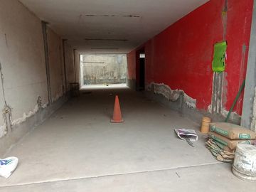 SE VENDE LOCAL COMERCIAL  PARA INVERSIÓN – IDEAL PARA RESTAURANTE /FARMACIAS/ TIENDAS DE CONSUMO/ PROYECTO INMOBILIARIO EN ATE