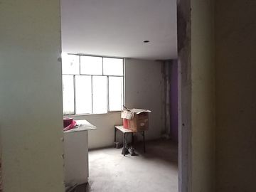 SE VENDE LOCAL COMERCIAL  PARA INVERSIÓN – IDEAL PARA RESTAURANTE /FARMACIAS/ TIENDAS DE CONSUMO/ PROYECTO INMOBILIARIO EN ATE