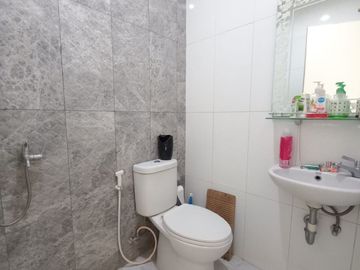 Dijual Rumah Rapi Luas Turun Harga di Custer Graha Bintaro Jaya Lingkungan Nyaman dan Aman, Harga Masih Nego