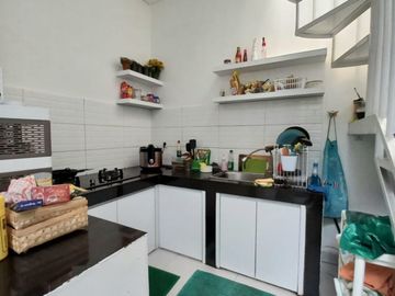 Dijual Rumah Rapi Luas Turun Harga di Custer Graha Bintaro Jaya Lingkungan Nyaman dan Aman, Harga Masih Nego