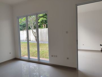 Rumah Baru 2 Lantai Siap Huni di Jl. Bango Cilandak, Jakarta Selatan