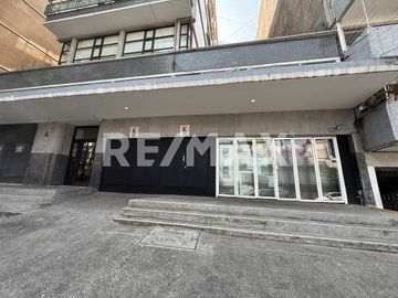 Local comercial en renta en Hipódromo Condesa, CDMX | Ubicación premium y alto impacto comercial