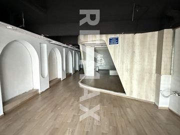 Local comercial en renta en Hipódromo Condesa, CDMX | Ubicación premium y alto impacto comercial