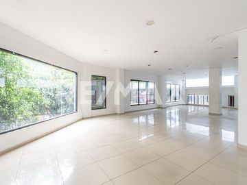 Oficina corporativa en renta en Narvarte Poniente, CDMX | Espacios amplios y funcionales