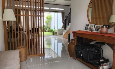 Golden Park Serpong (dekat BINUS BSD) View rumah depan taman