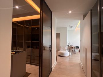 BALMORI SUITES: 3BR Penthouse For Sale, 355 sqm, 3 parking, P380M