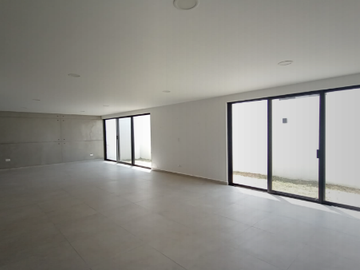 CASA DE ENTREGA INMEDIATA EN PRIVADA ORIZABA, SANTA CLARA, OCOYUCAN, PUEBLA