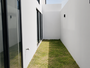CASA DE ENTREGA INMEDIATA EN PRIVADA ORIZABA, SANTA CLARA, OCOYUCAN, PUEBLA