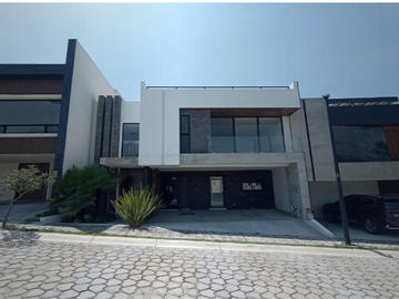 CASA DE ENTREGA INMEDIATA EN PRIVADA ORIZABA, SANTA CLARA, OCOYUCAN, PUEBLA