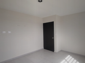 CASA DE ENTREGA INMEDIATA EN GRANADA RESIDENCIAL, CULIACAN, SINALOA