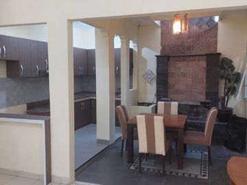 Rumah Sewa Furnished di Serpong Utara