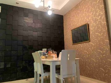 Di jual rumah mewah 3 lantai  full Furnished di batam