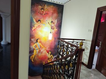Dijual Cepat Rumah Sultan 3,5 Lantai Siap Huni SHM