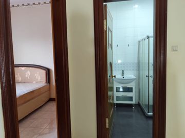 Dijual Cepat Rumah Sultan 3,5 Lantai Siap Huni SHM