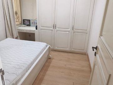 Dijual Cepat Rumah Sultan 3,5 Lantai Siap Huni SHM